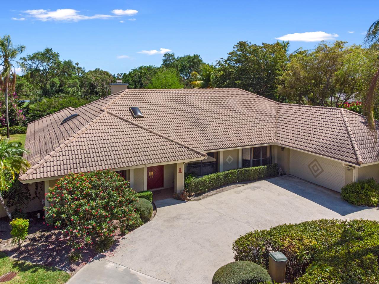 10748 Pine Tree Terrace - Photo 1