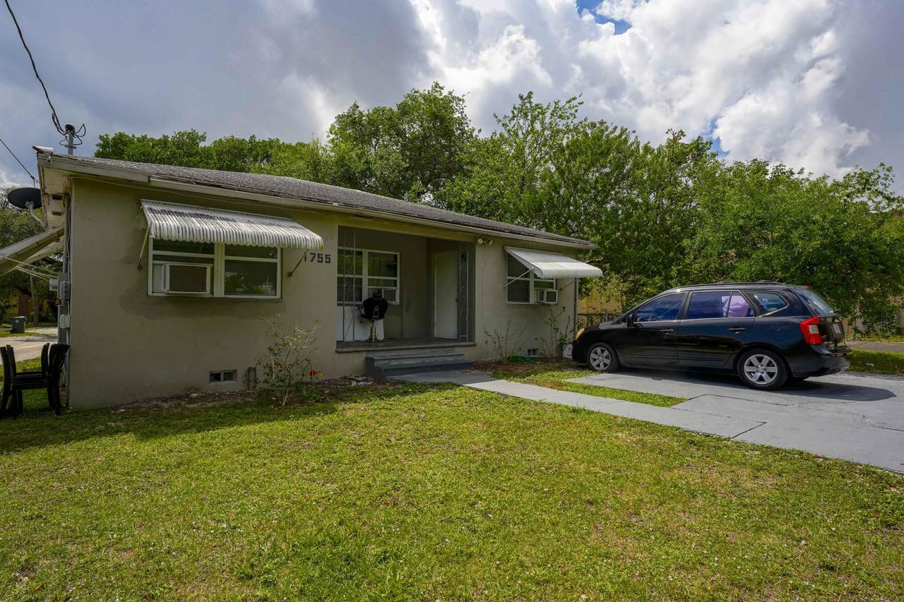 1755 4th Avenue - Photo 1