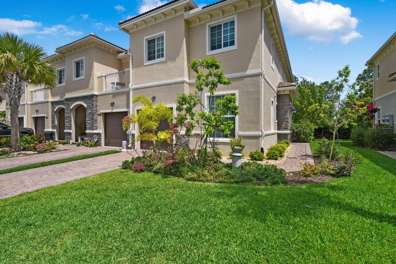 6224 Portofino Circle - Photo 1