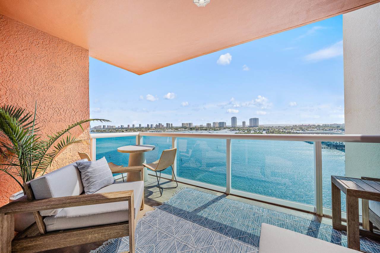 2640 Lake Shore Drive - Photo 1