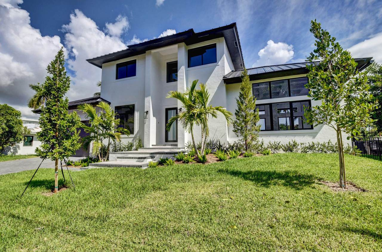 815 Palmer Road - Photo 1