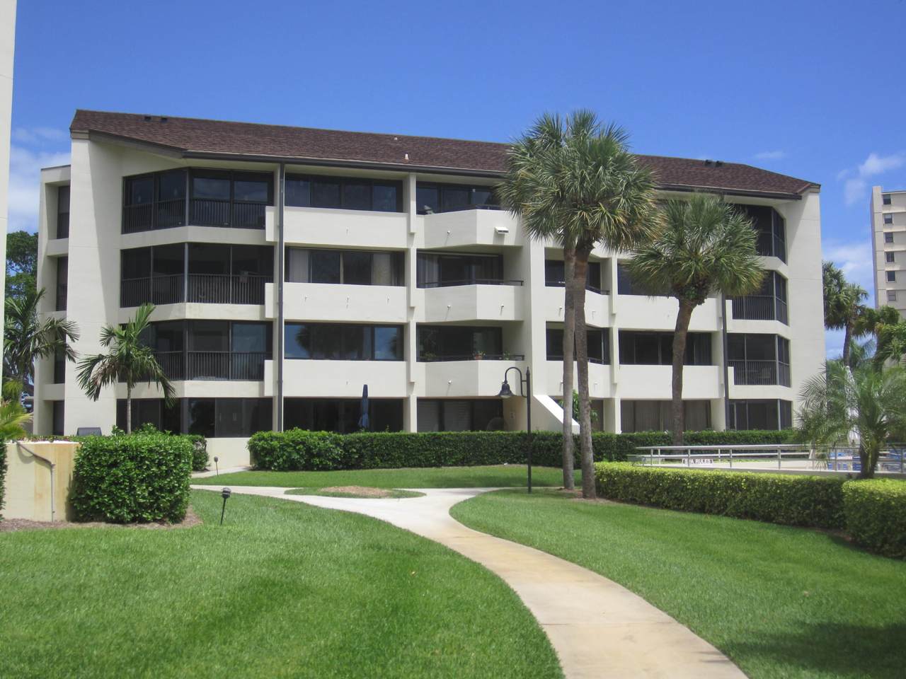 1140 Marine Way - Photo 1