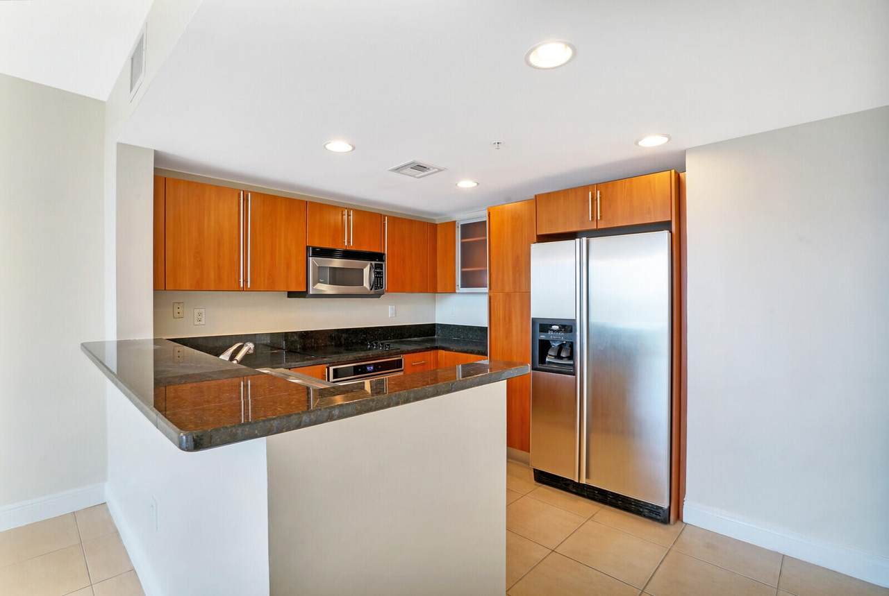 610 Clematis Street - Photo 1