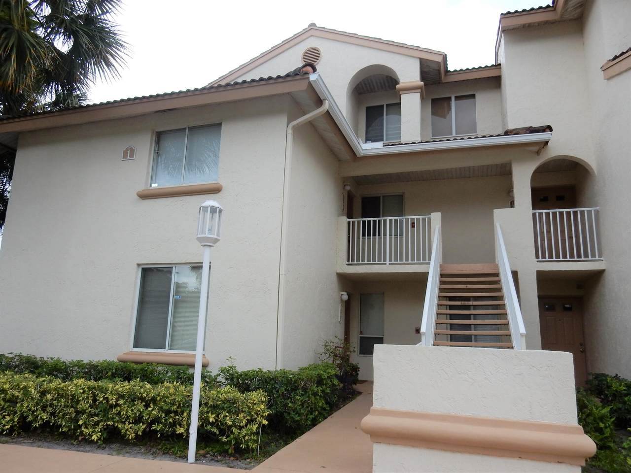 1201 Glenmoor Drive - Photo 1