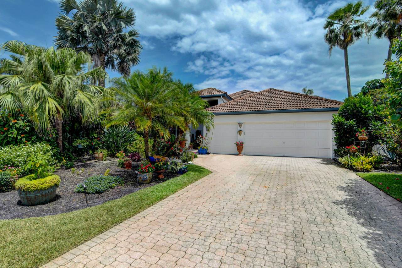 11594 Privado Way - Photo 1