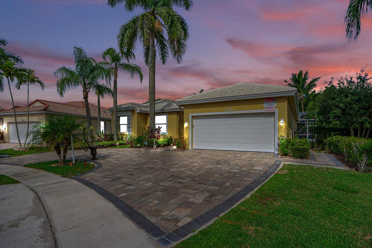 21783 Sugarberry Circle - Photo 1