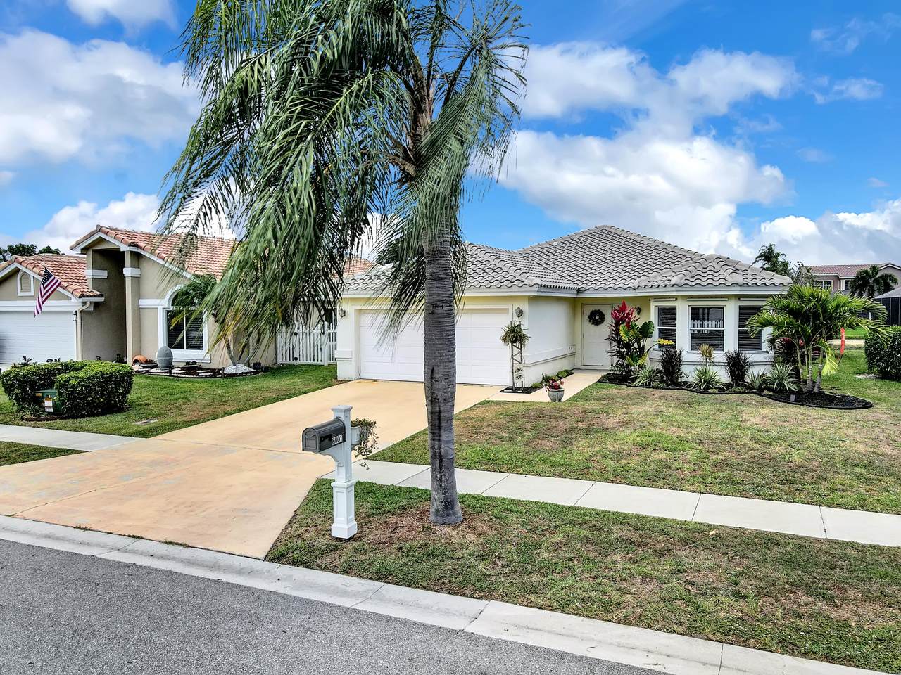 6001 Aquamarine Way - Photo 1