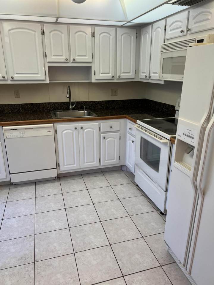 518 Piedmont K - Photo 1