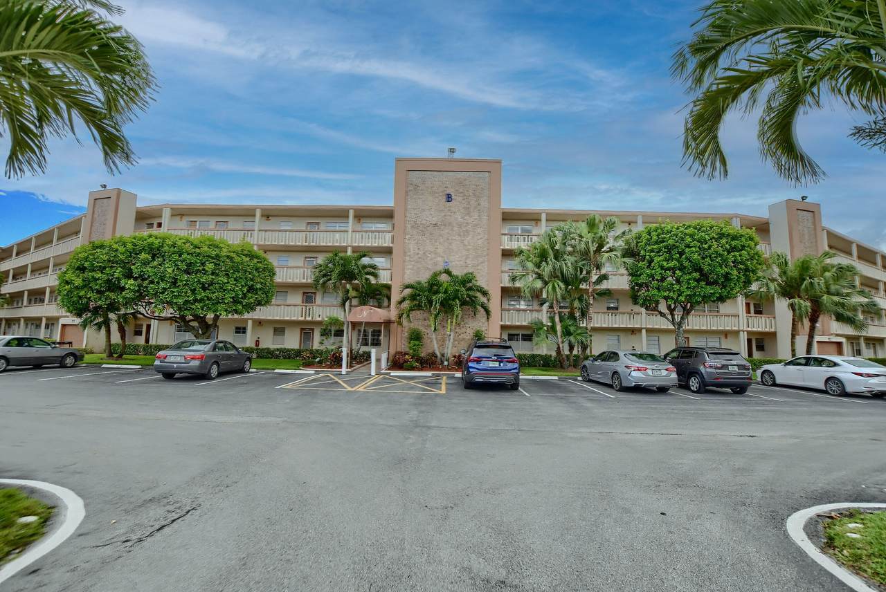 1029 Newcastle B - Photo 1