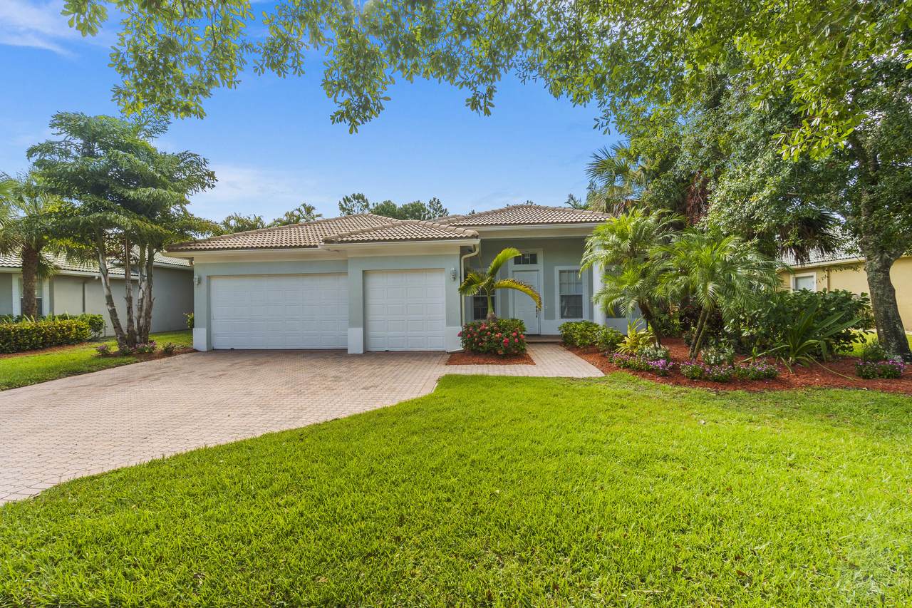 4689 Hammock Creek Drive - Photo 1