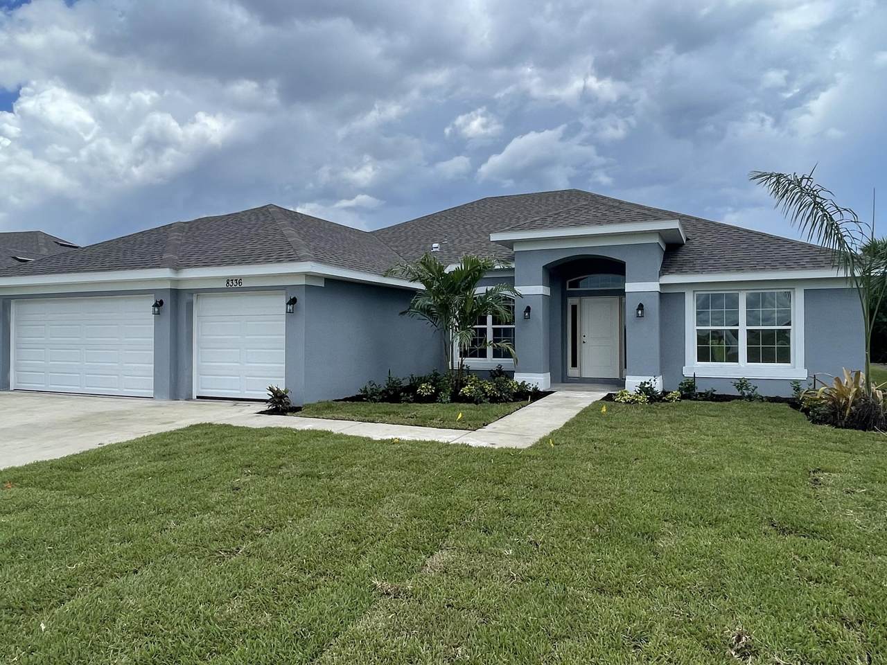 8336 Amalfi Circle - Photo 1