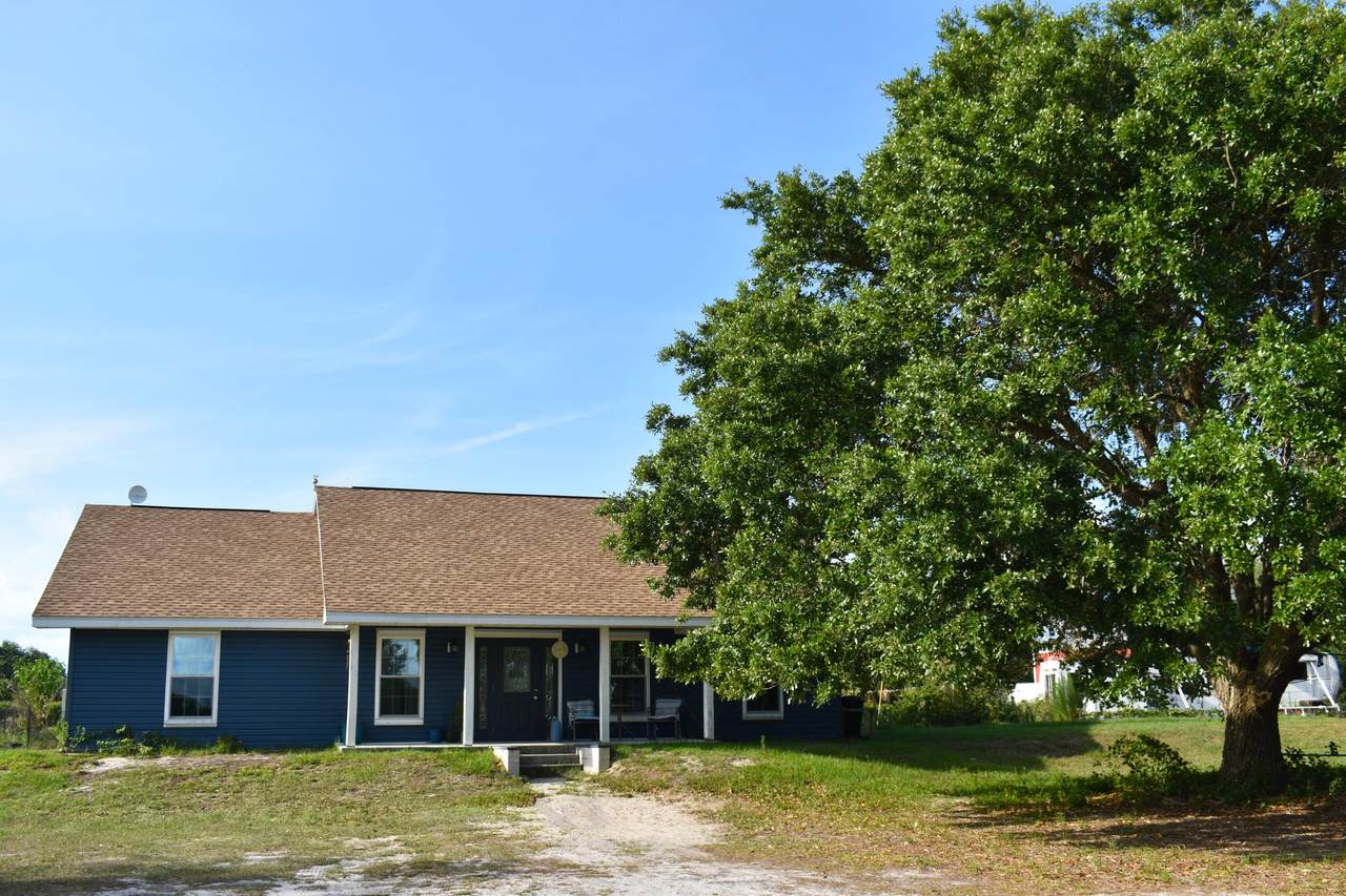 18519 300th Street - Photo 1