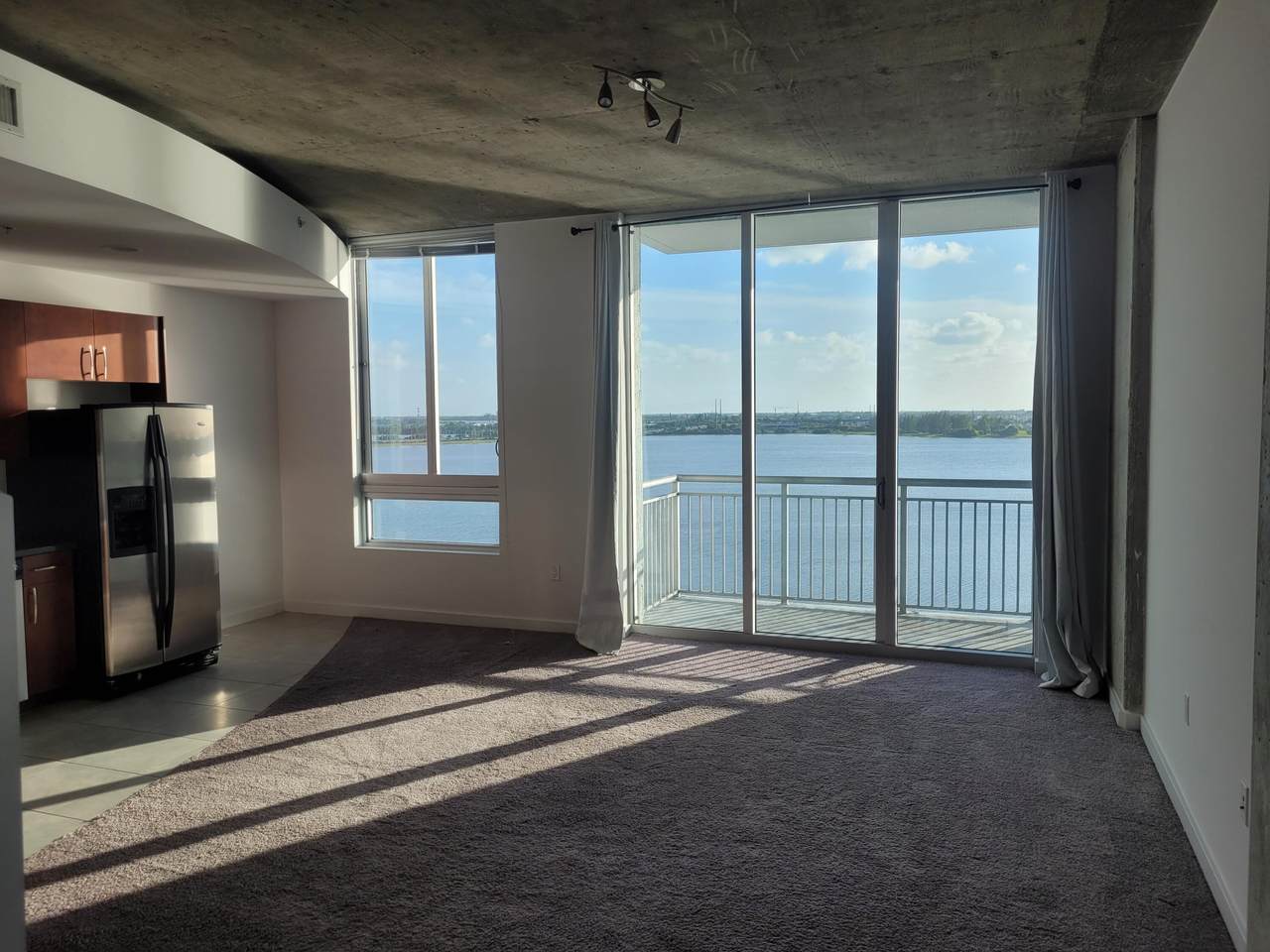 300 Australian Avenue - Photo 1