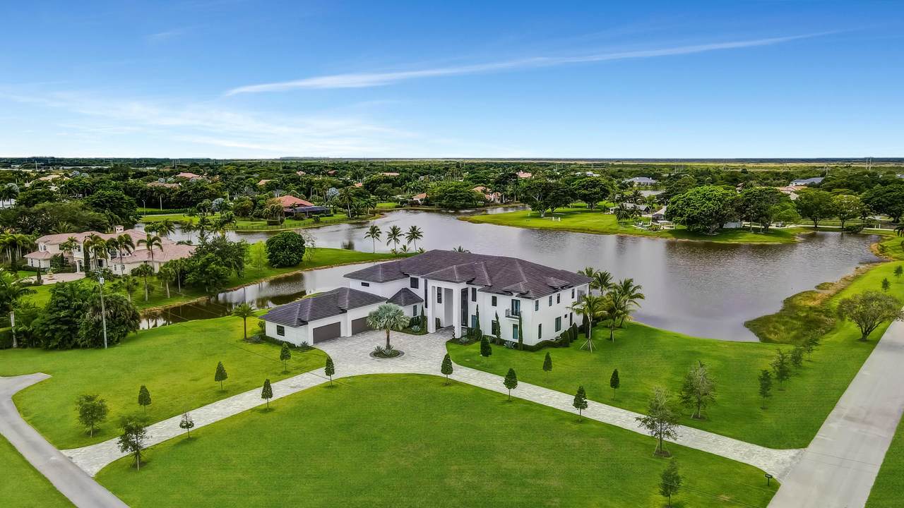 10540 El Paraiso Place - Photo 1