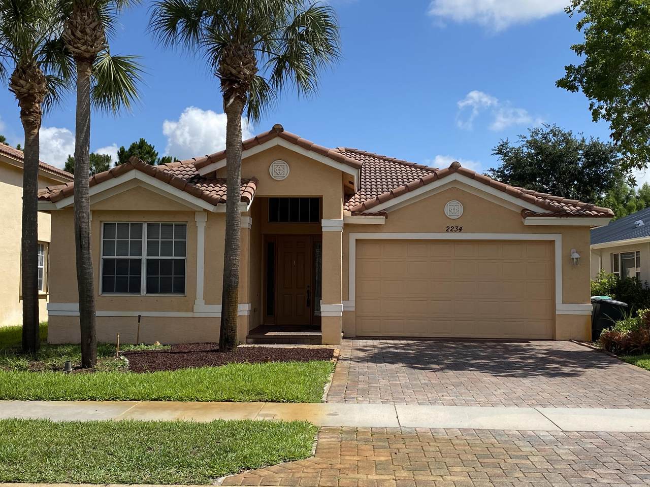 2234 Newport Isles Boulevard - Photo 1