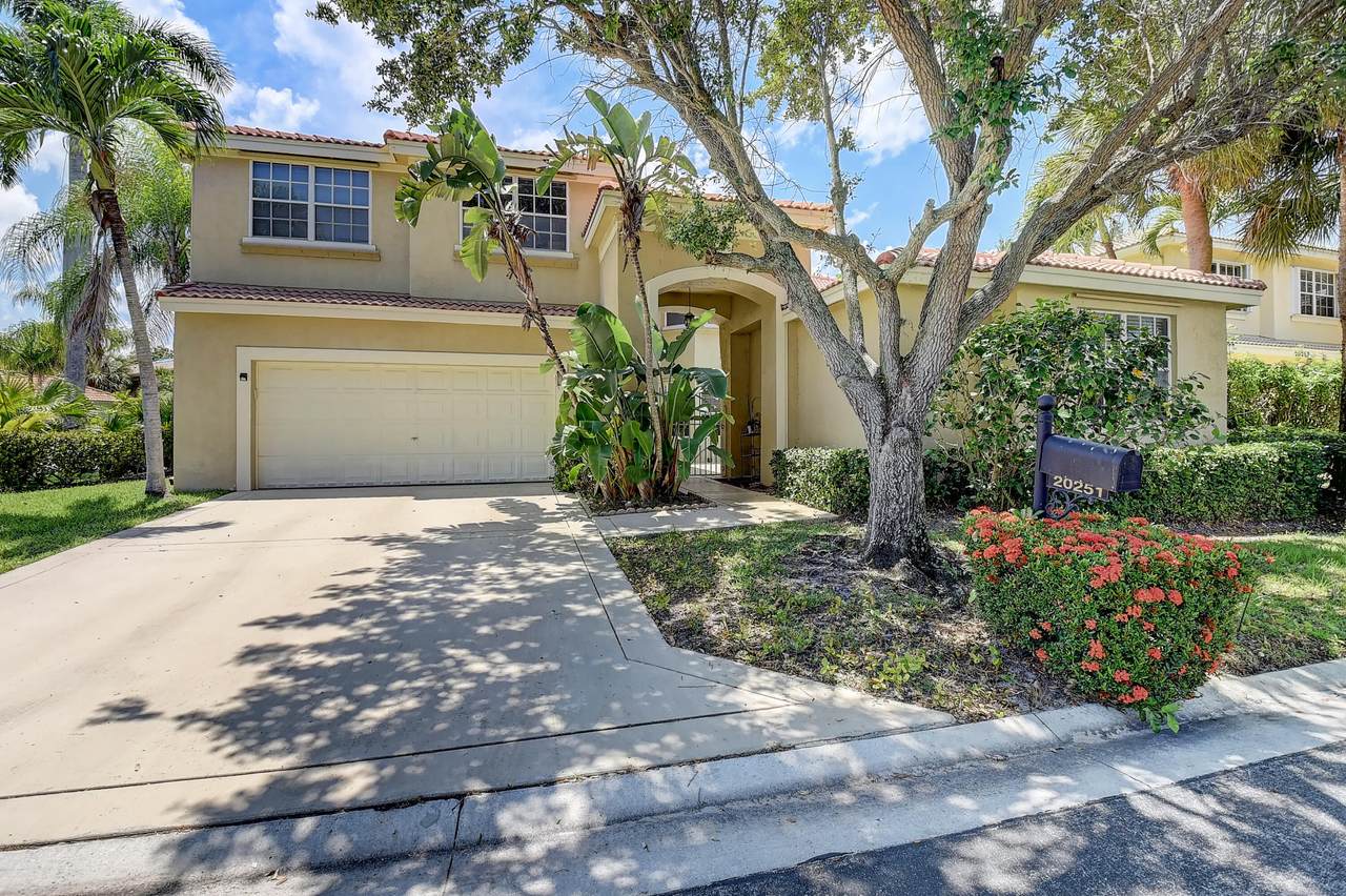 20251 Monteverdi Circle - Photo 1