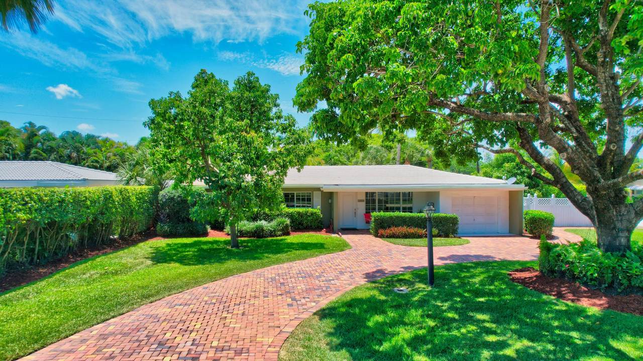 1550 Highland Lane - Photo 1