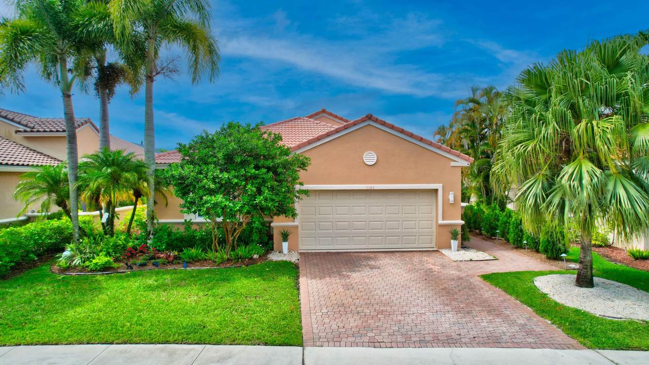 11182 Sea Grass Circle - Photo 1