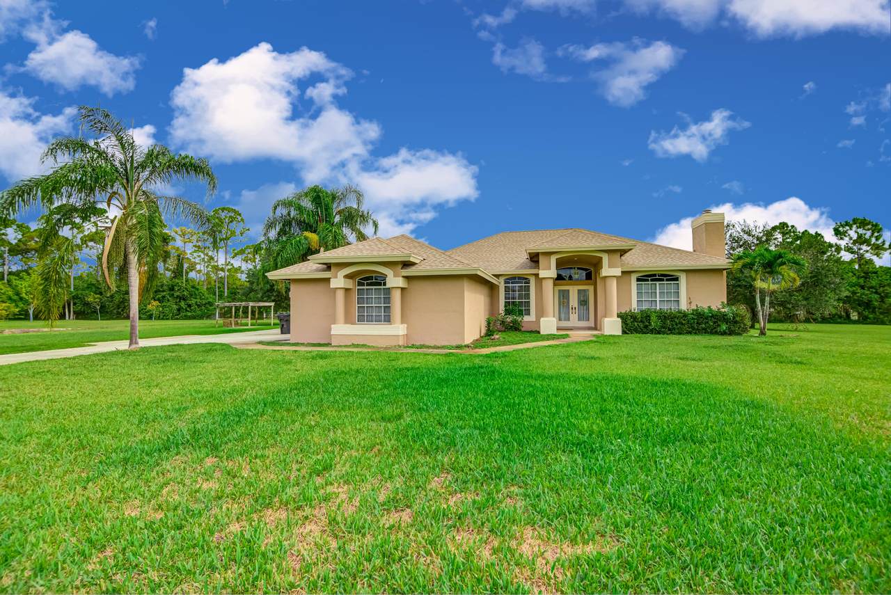 13253 75th Lane - Photo 1