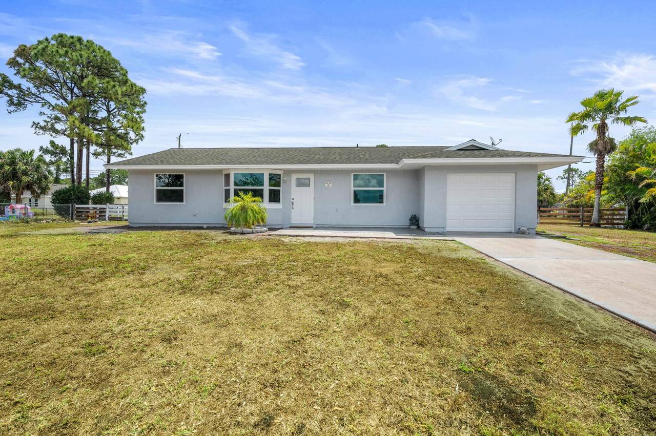 440 Ryder Road - Photo 1