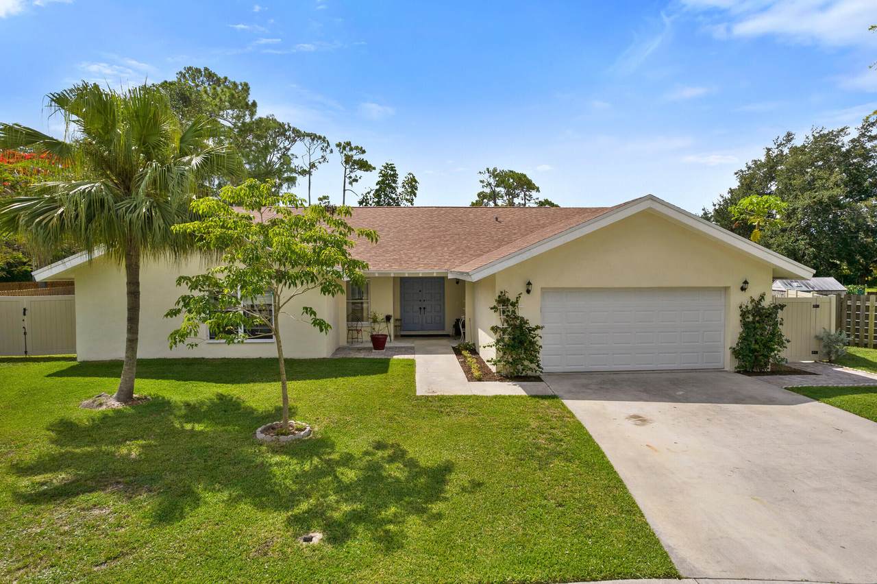 12306 Sawgrass Court - Photo 1