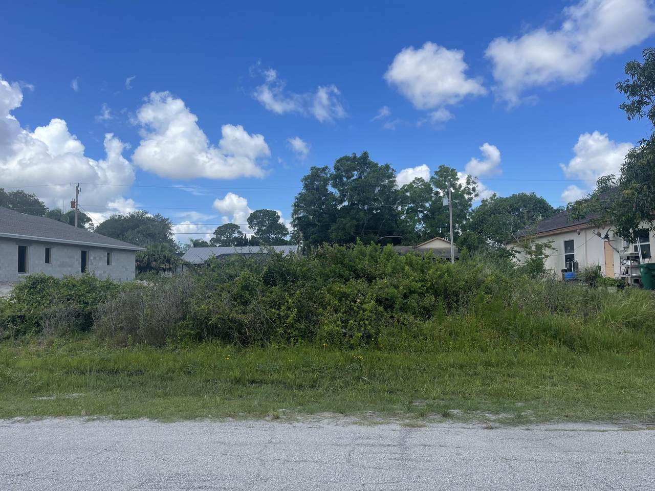 2902 Fluvia Street - Photo 1