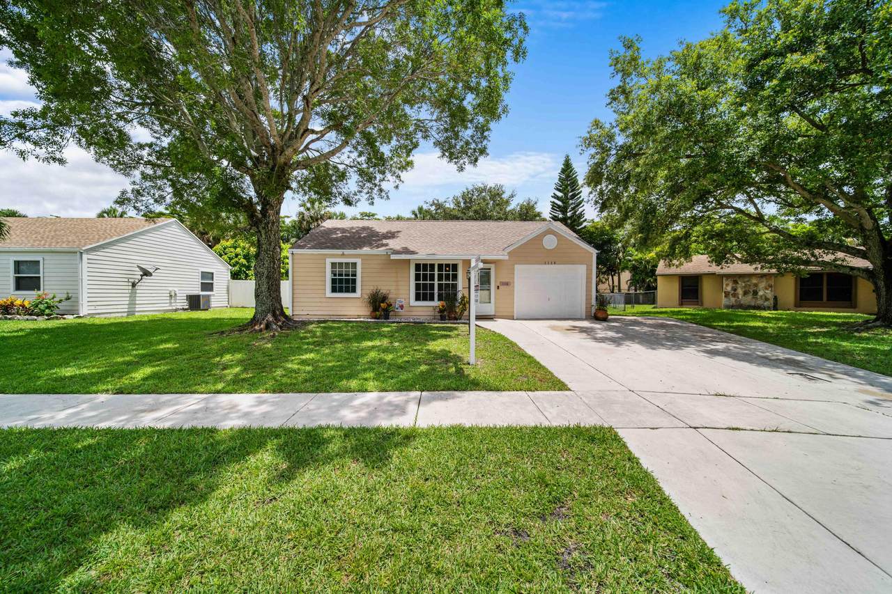 1116 Grandview Circle - Photo 1