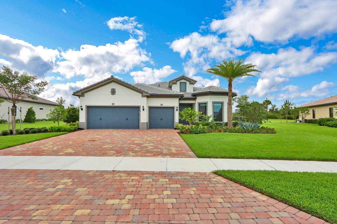 9154 Balsamo Drive - Photo 1