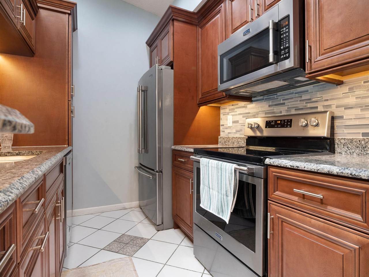 2502 Anchorage Cove - Photo 1