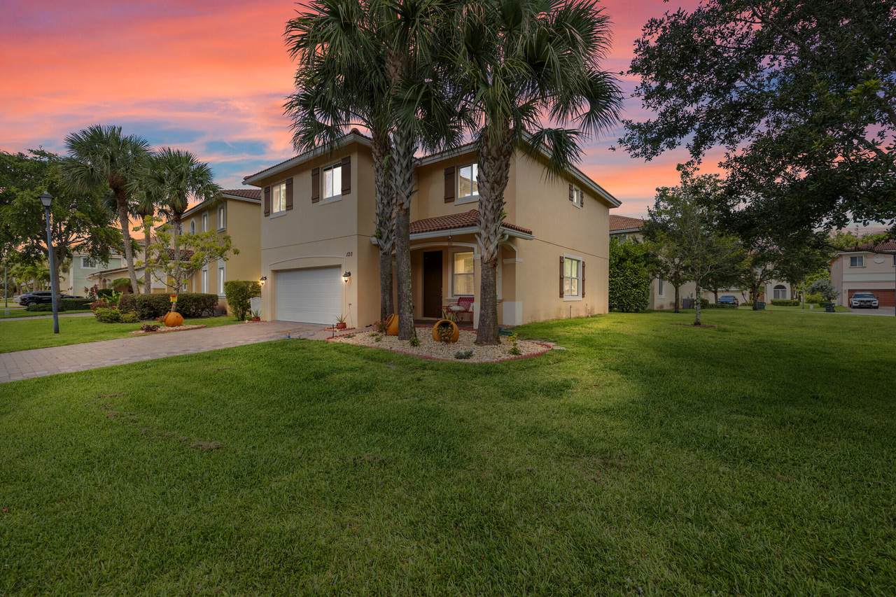 120 Two Pine Drive - Photo 1