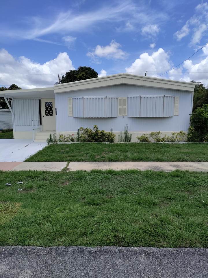 4077 Cardinal Road - Photo 1