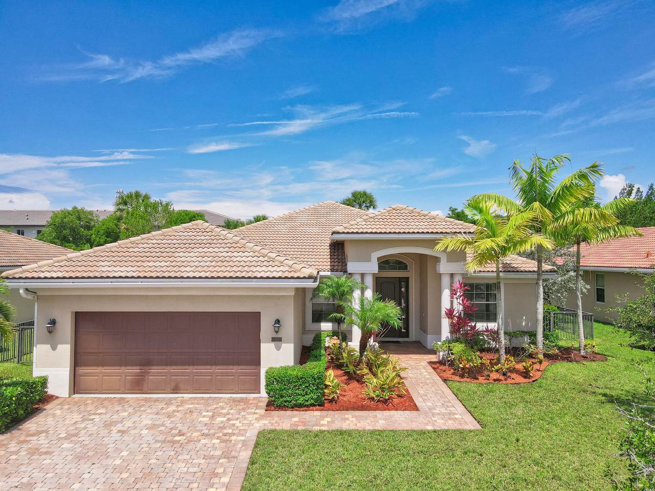 493 Rachel Lane - Photo 1