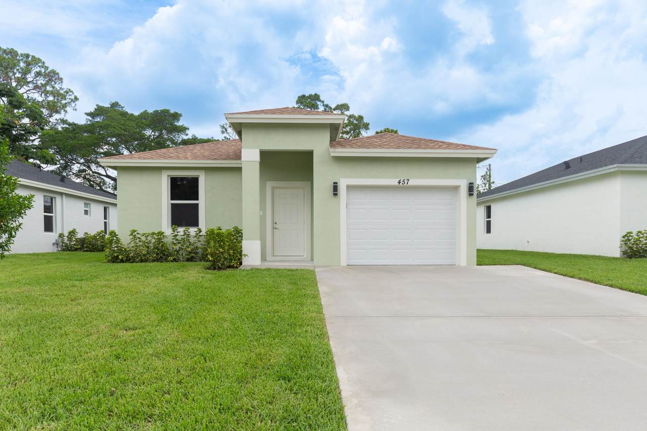 457 Swain Boulevard - Photo 1