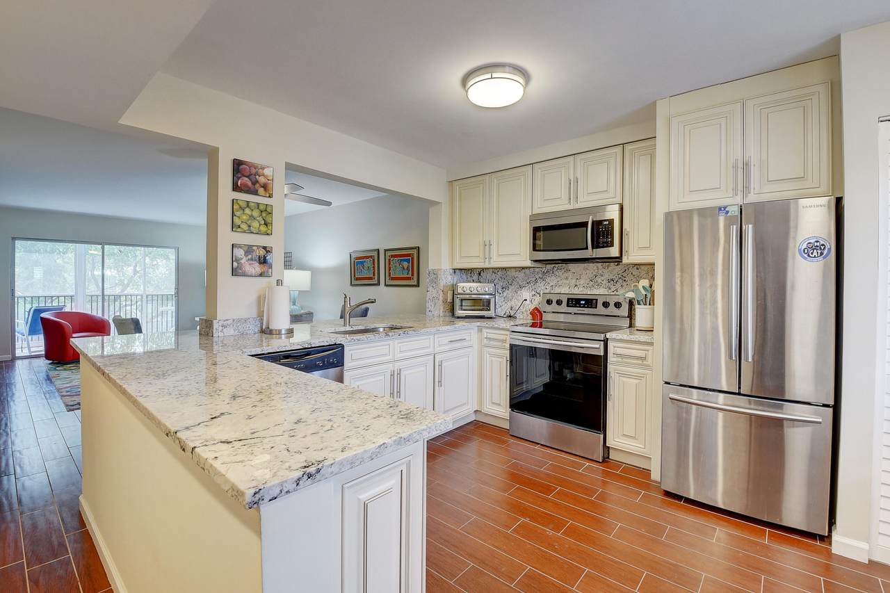 6515 Kensington Lane - Photo 1