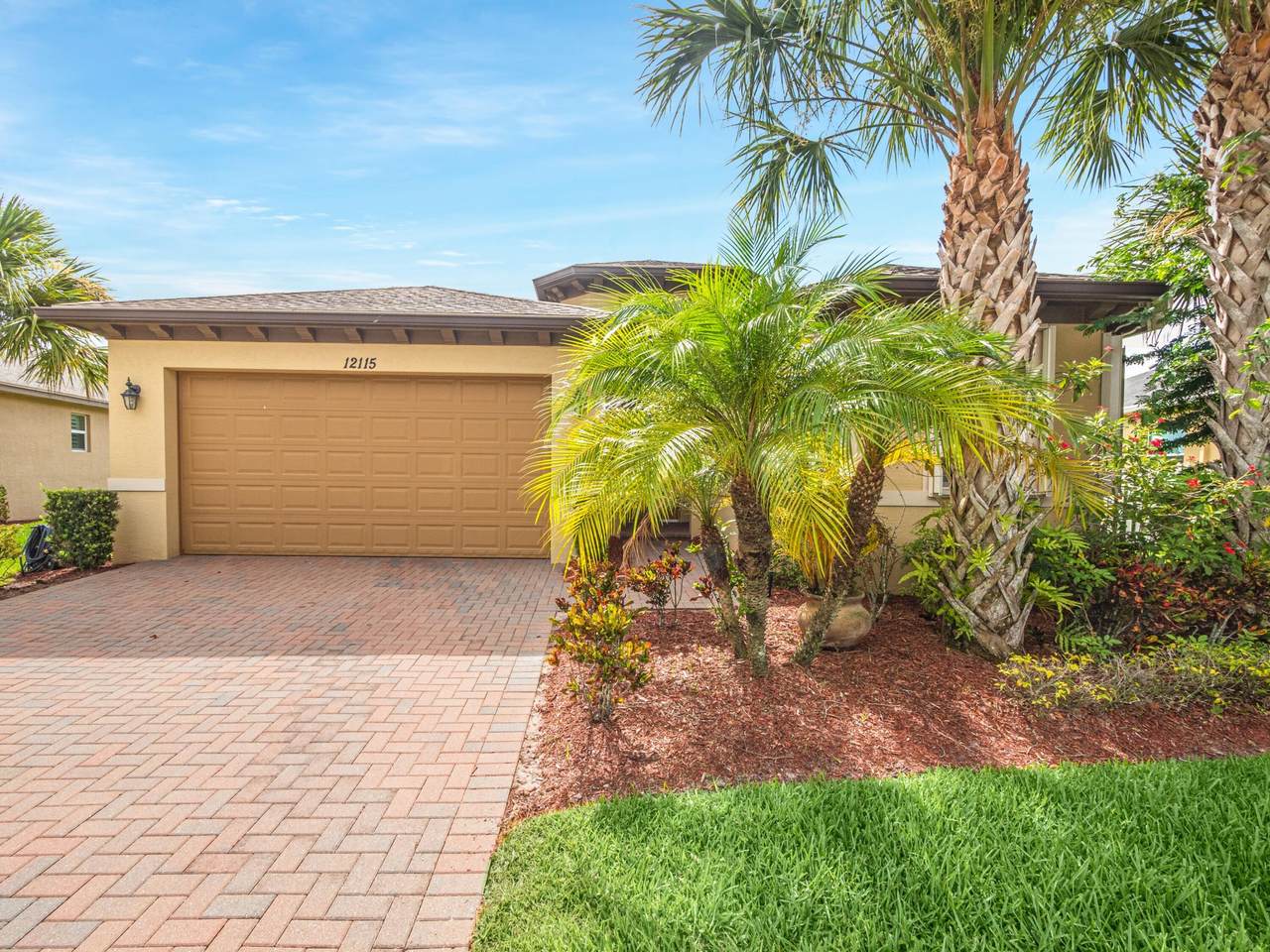 12115 Bennington Circle - Photo 1