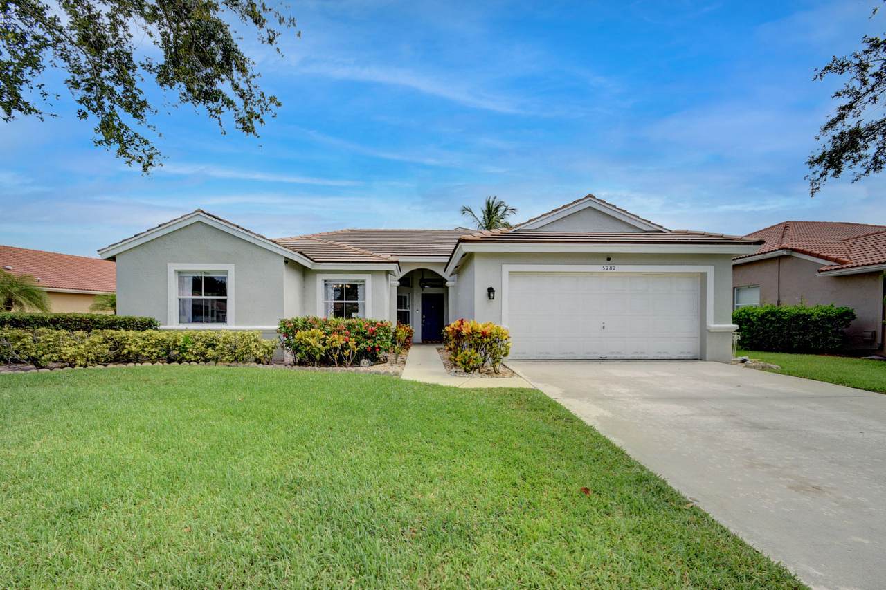 5282 Oakmont Village Circle - Photo 1
