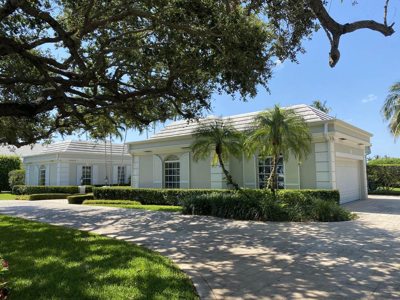 846 Beach Club Way - Photo 1