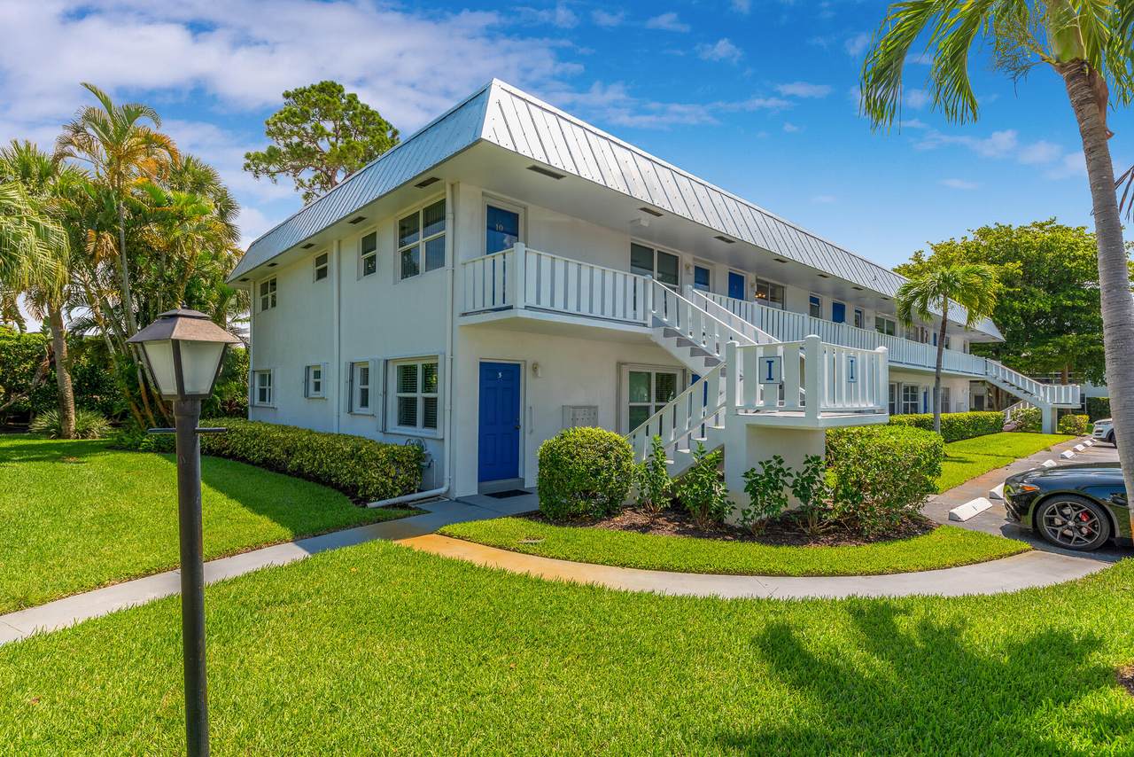 2929 Ocean - Photo 1