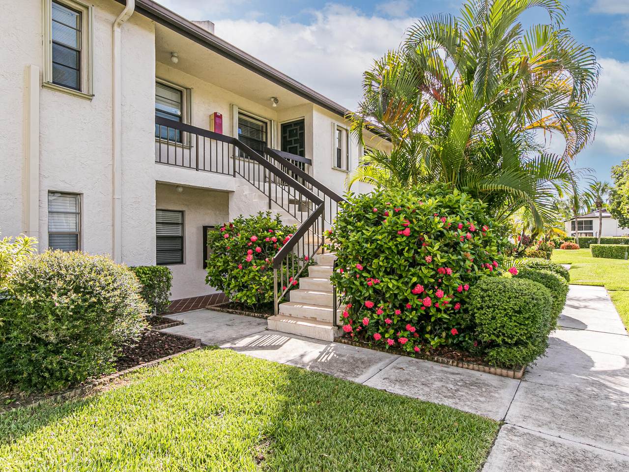 7920 Eastlake Drive - Photo 1