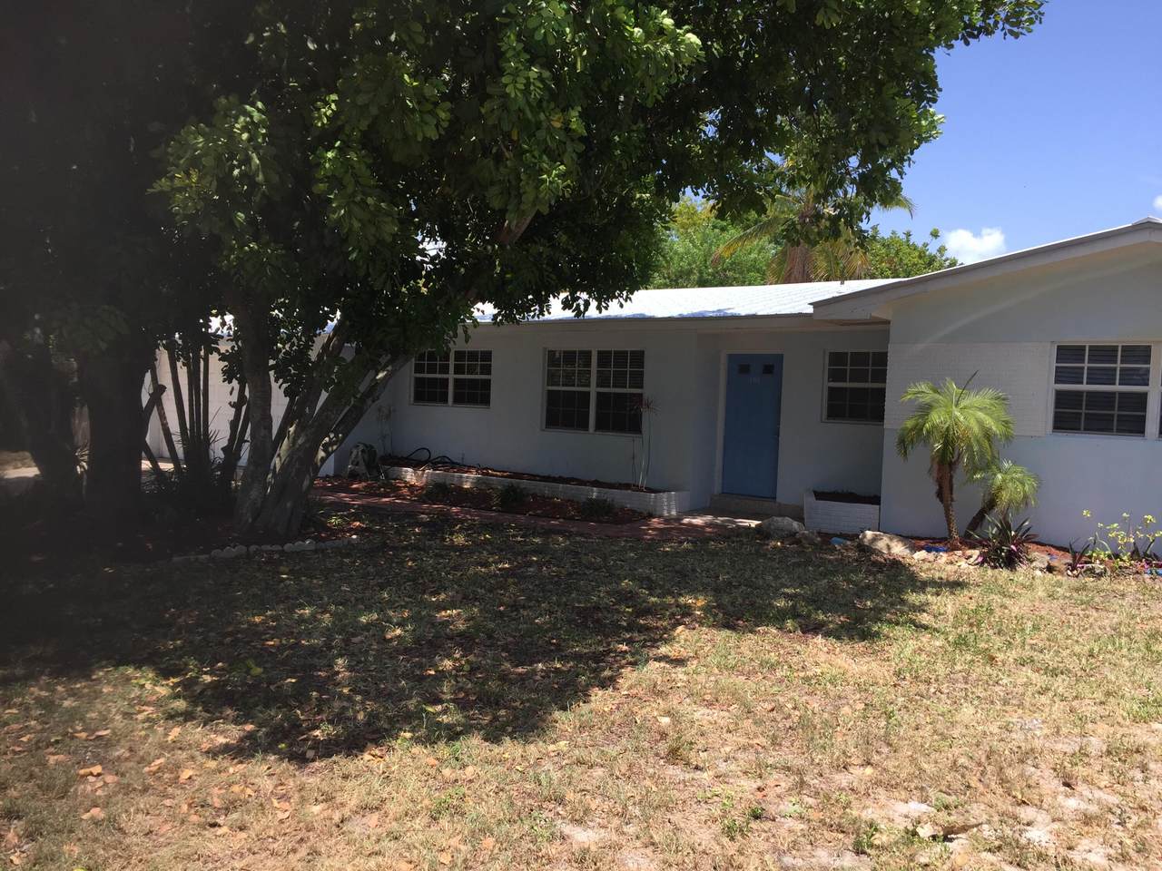 9311 Duncan Street - Photo 1