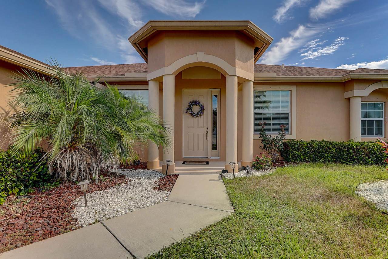 1585 Merchant Lane - Photo 1