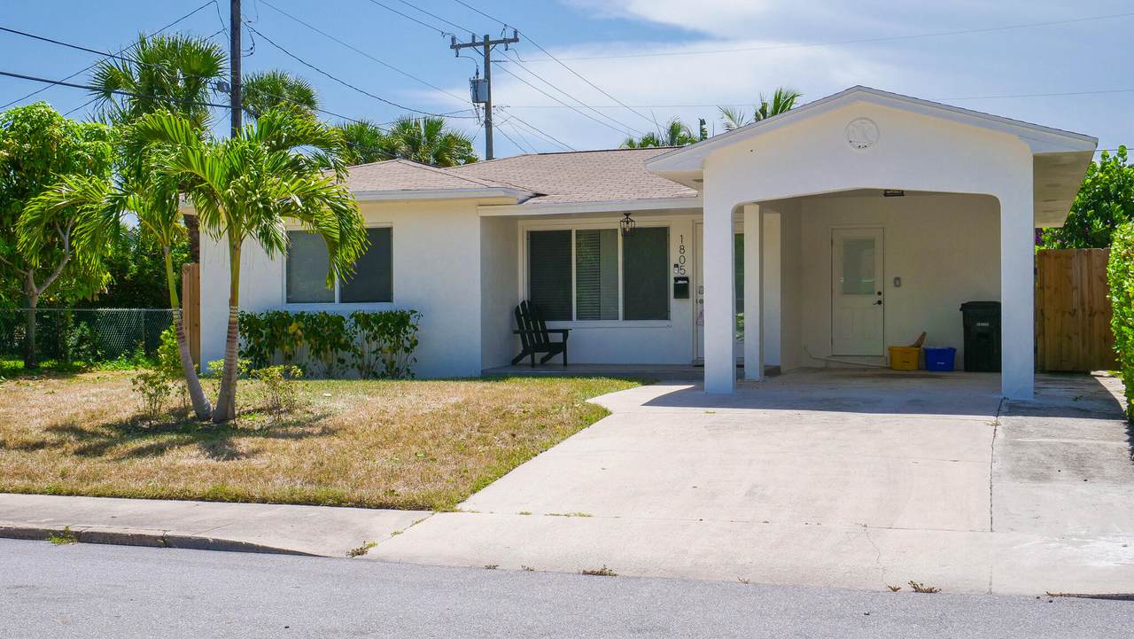 1805 Ocean Breeze - Photo 1