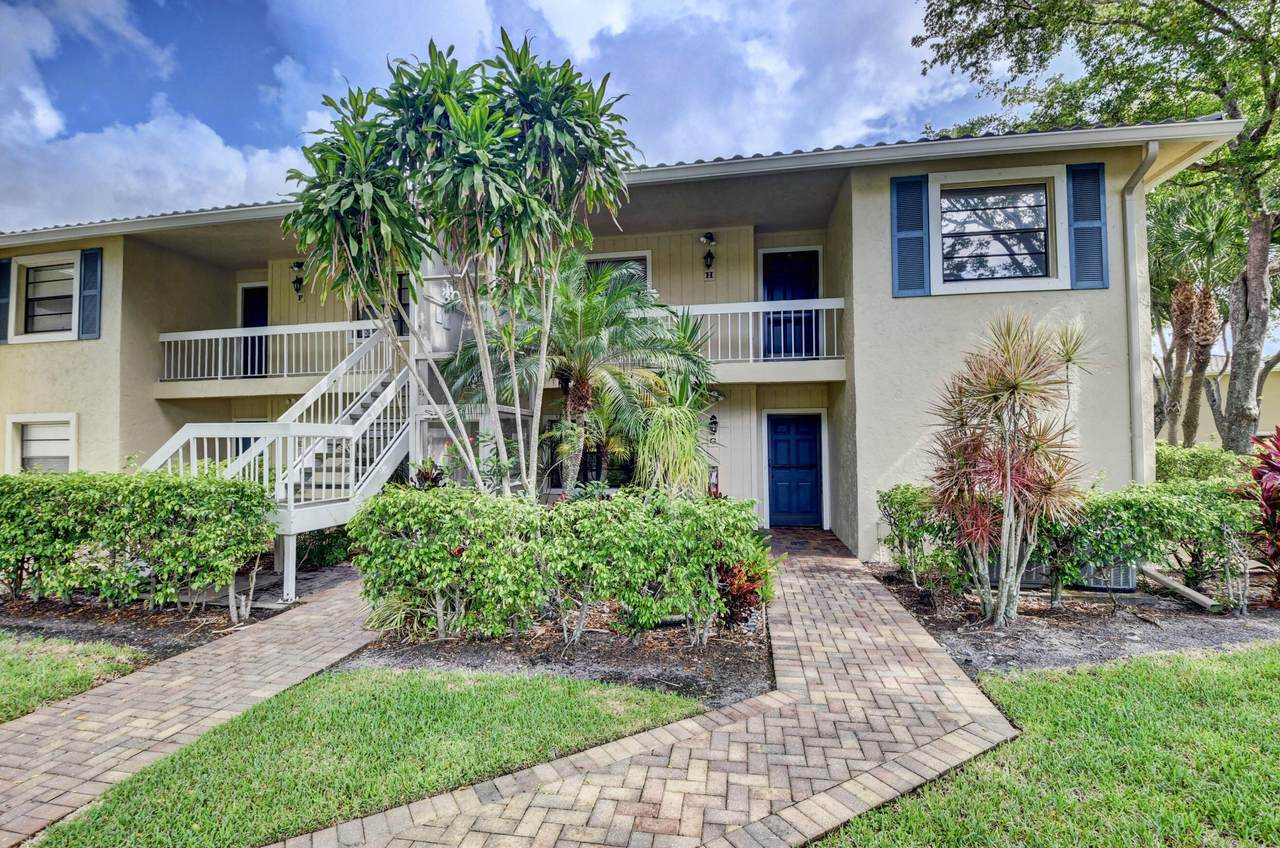 30 Westgate Lane - Photo 1