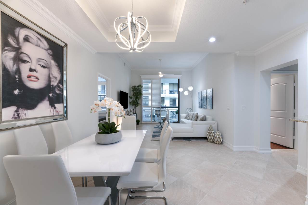 701 Olive Avenue - Photo 1