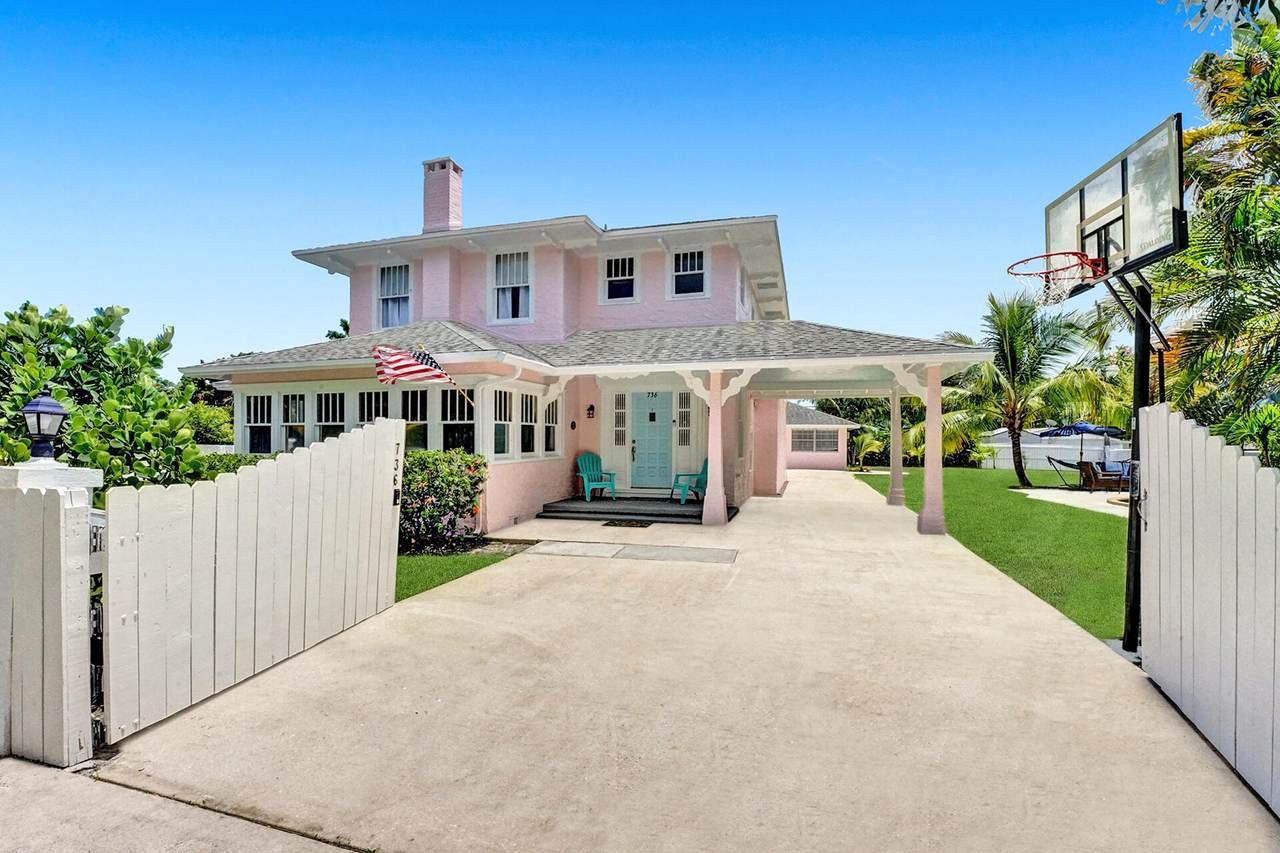 736 Sunset Road - Photo 1