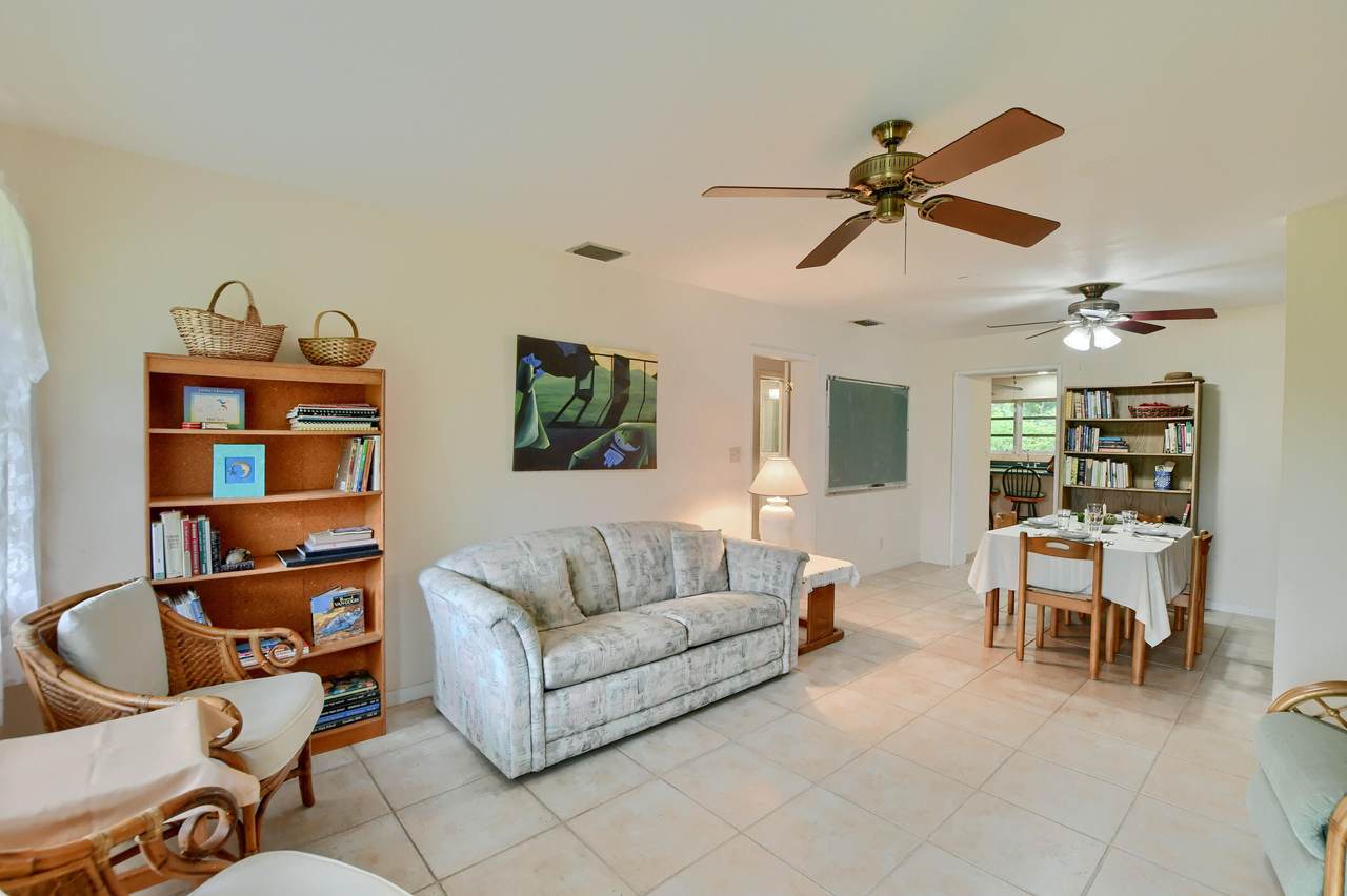 245 45th Street - Photo 1