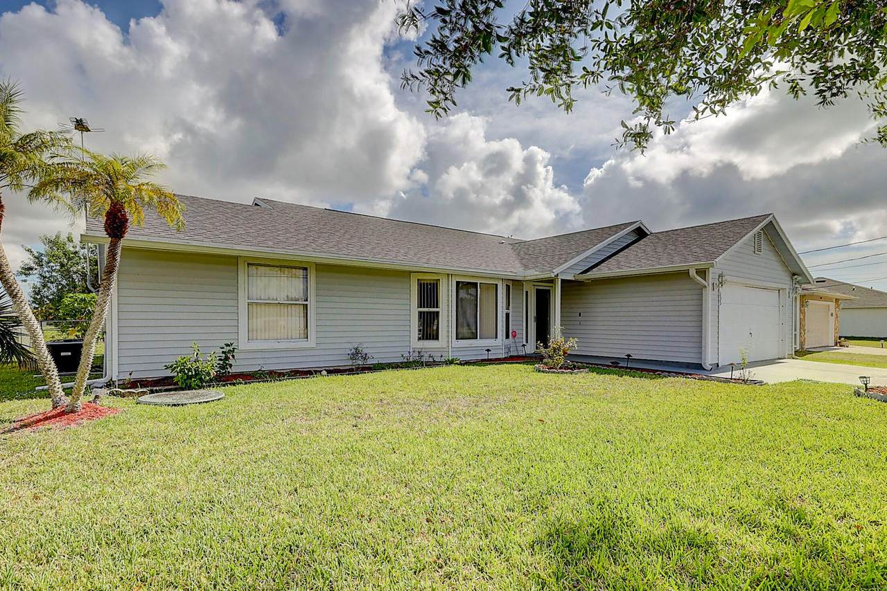 133 Whitmore Drive - Photo 1