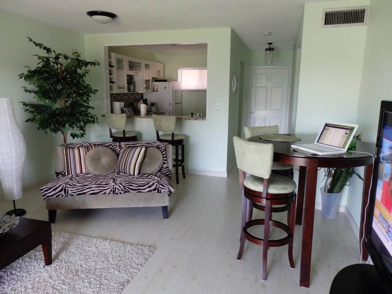 2721 Garden Drive - Photo 1