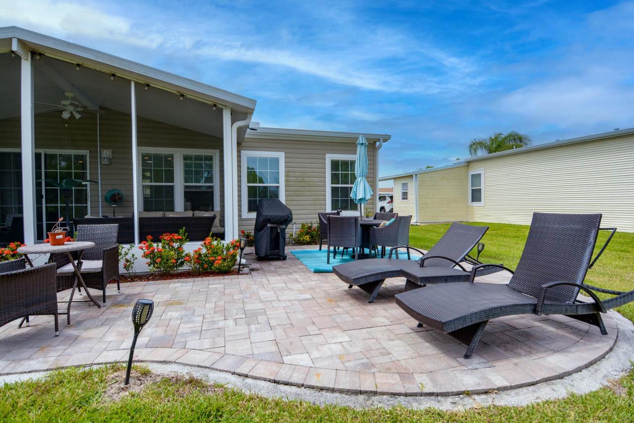3600 Red Tailed Hawk Drive - Photo 1