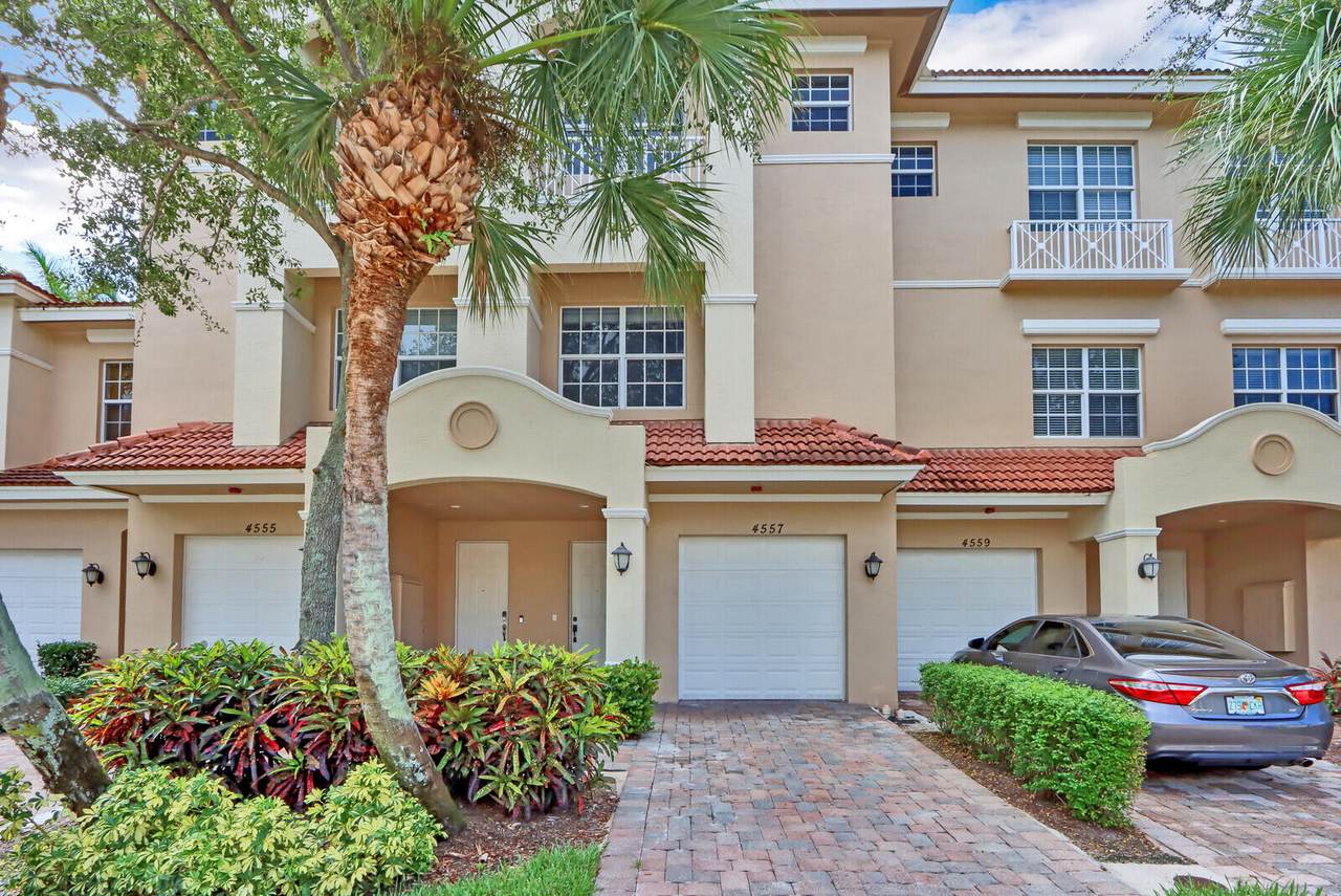 4557 Artesa Way - Photo 1